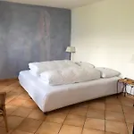 Casa Concerto Hotel Frühstückspension Brissago TI