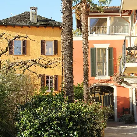 Frühstückspension Casa Concerto Brissago TI